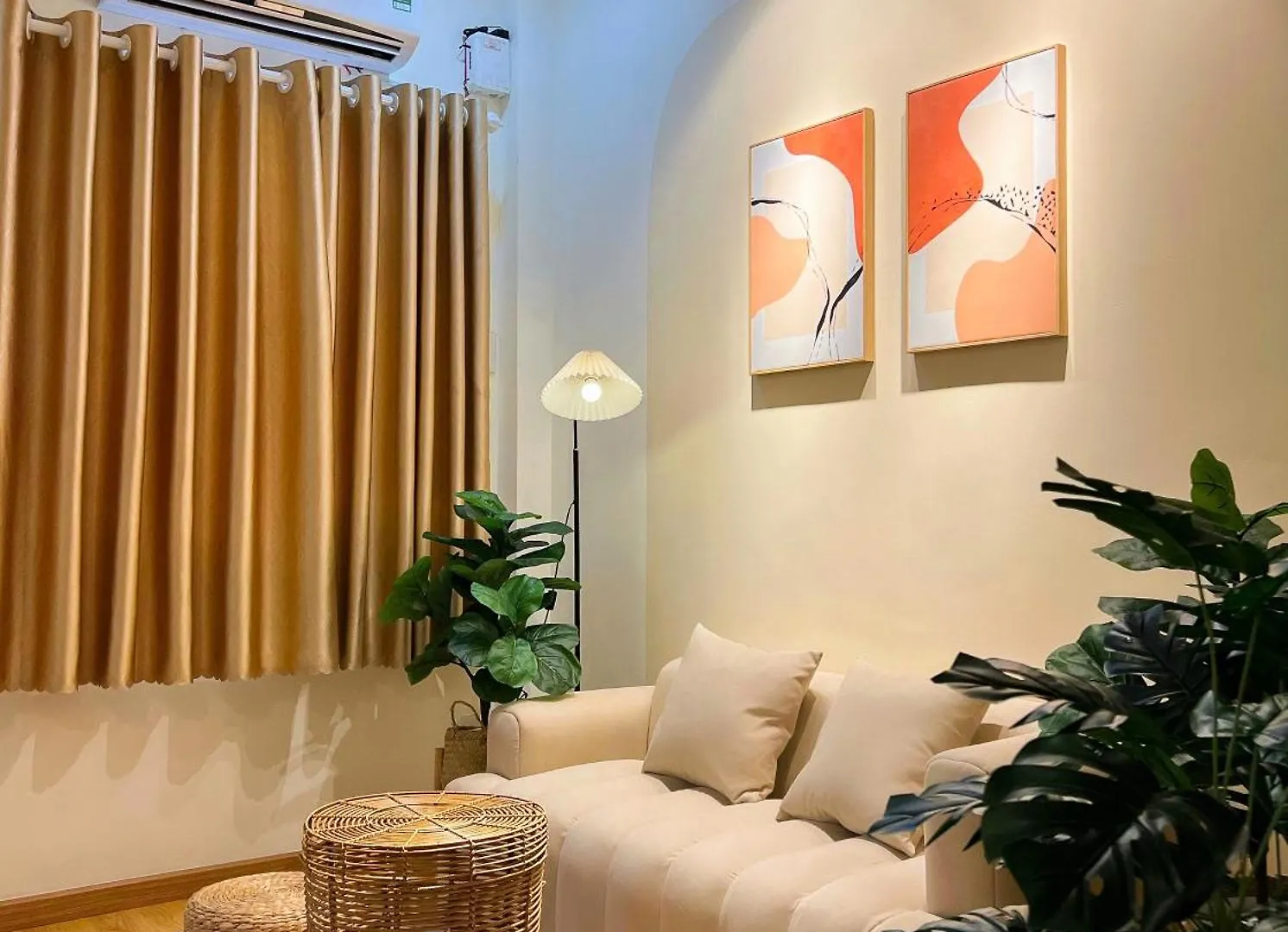 Cozy Modern Place W/Projector @ Near Pink Church Ho Chi Minh City